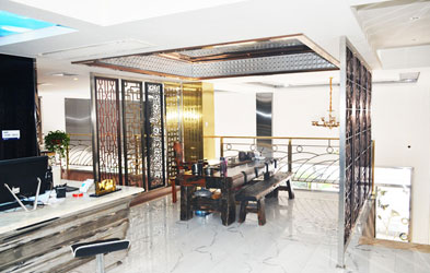 泓冠實業(yè)門店展廳